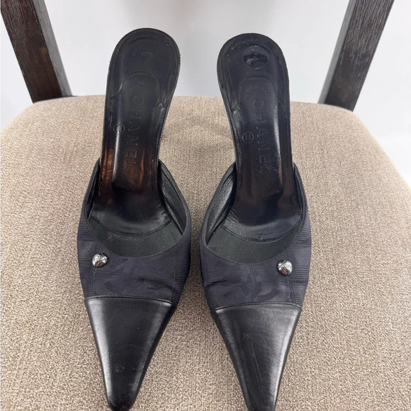 Chanel Travel Line Mules Canvas & Leather Pumps EUR 39 US 8.5 - Picture 2 of 11